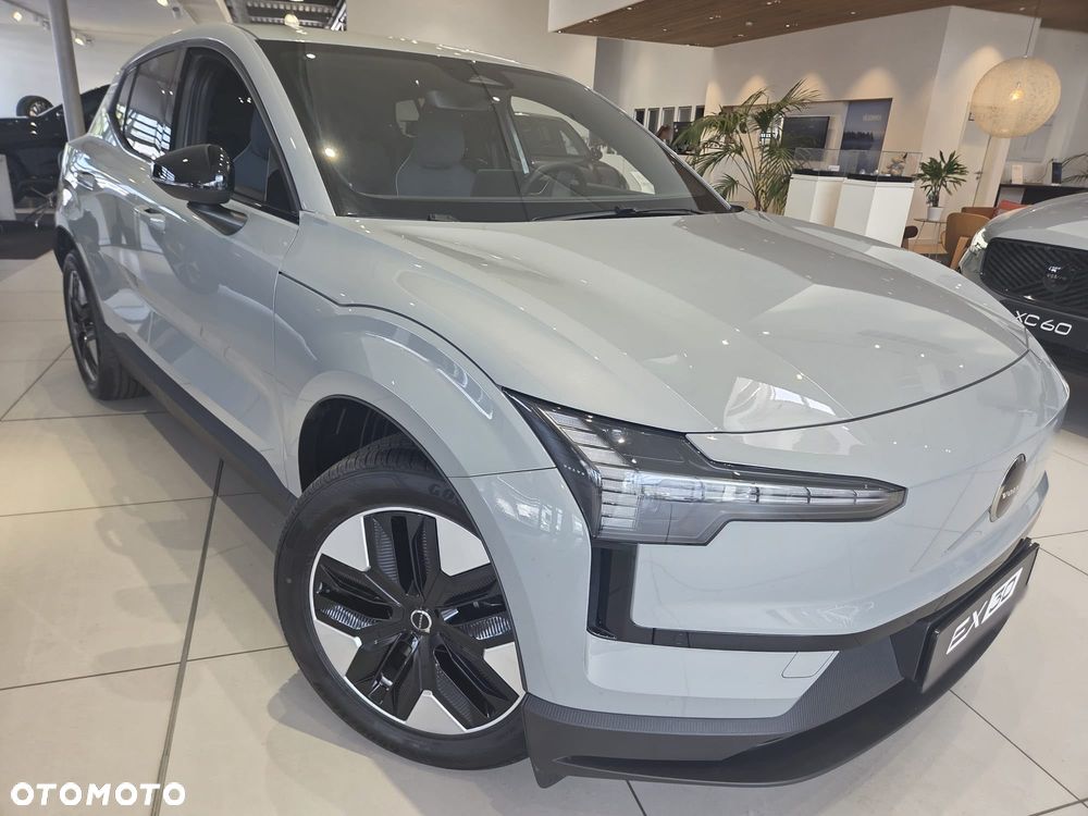 Volvo EX30 69kWh Single Motor Long Range Plus - 7
