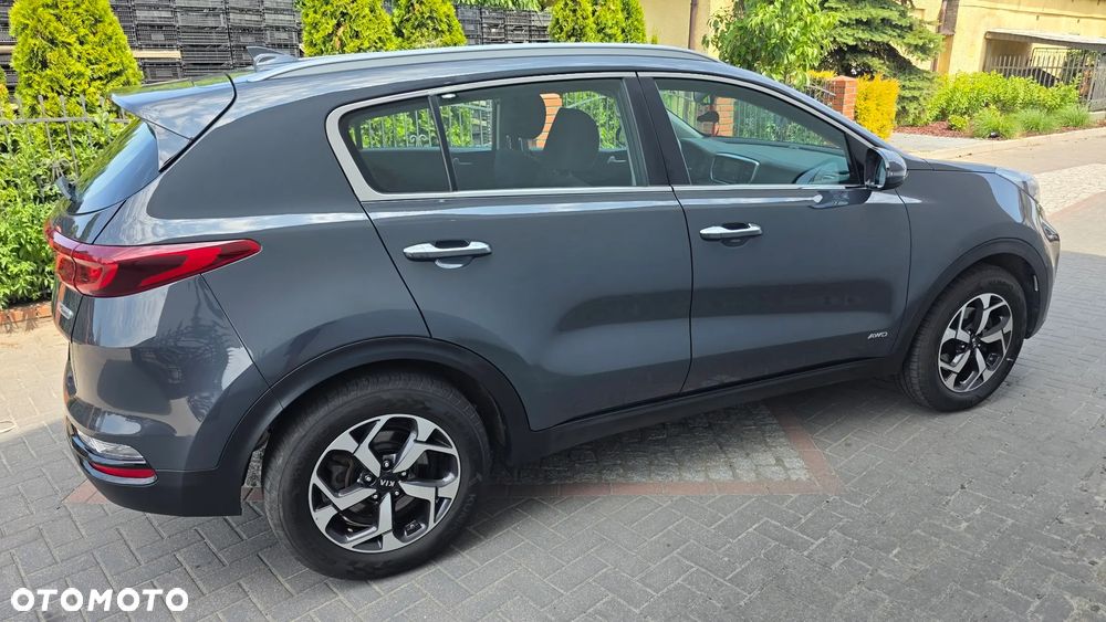 Kia Sportage - 12