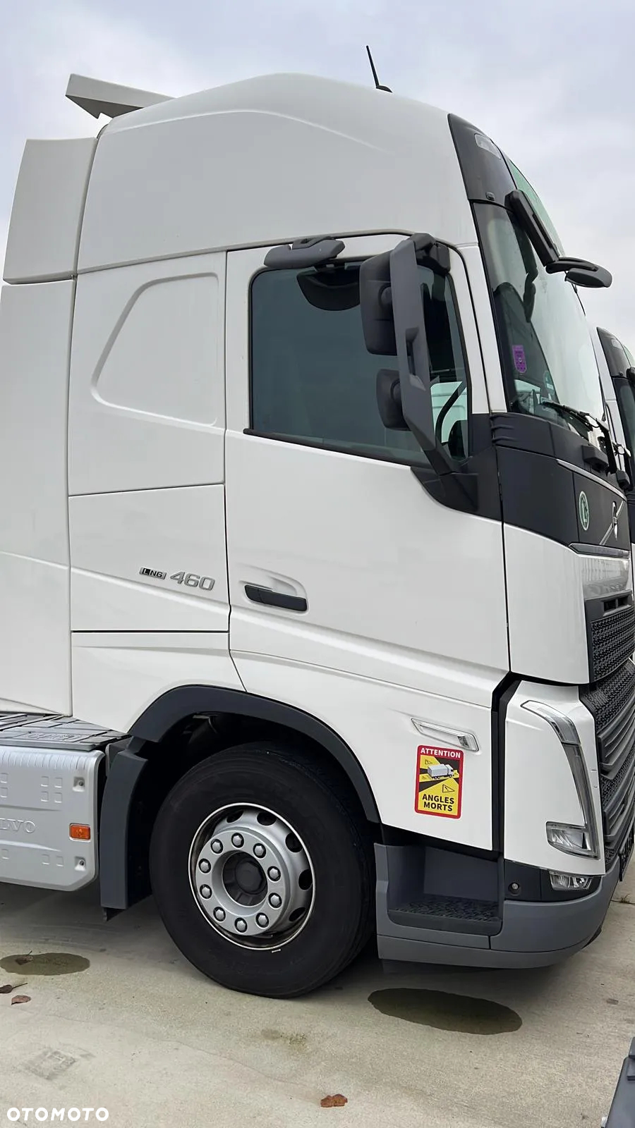 Volvo Ciągnik FH 4x2 460 KM MEDIUM, poduszki - 5