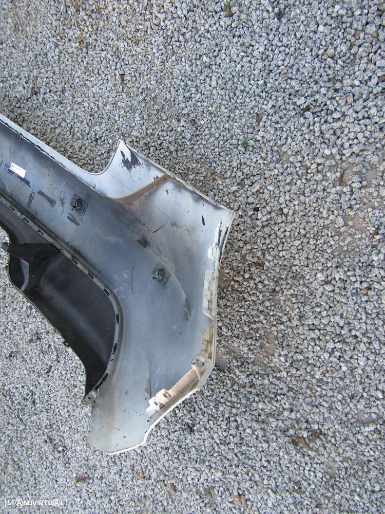 Para-choques tras Mercedes classe A ano 2014  original - 10