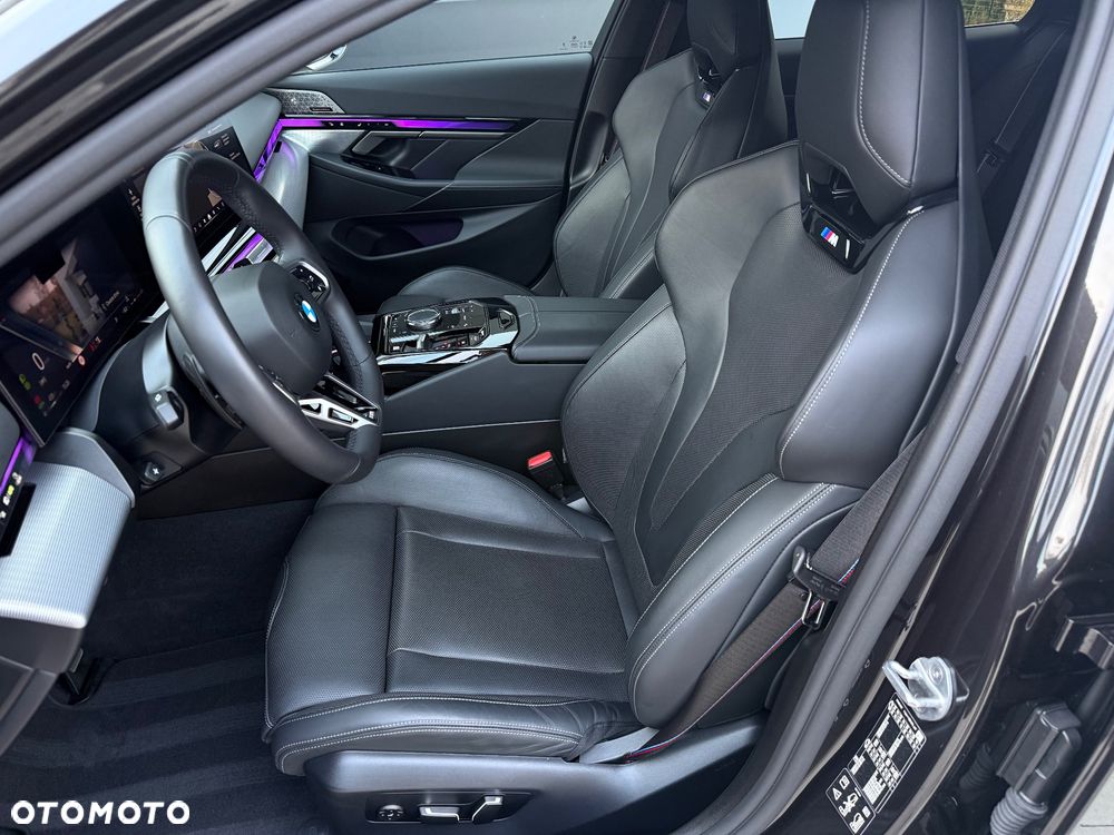 BMW Seria 5 540d xDrive - 33