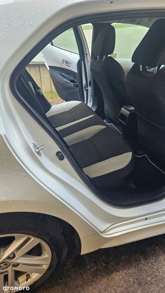 Toyota Corolla 1.8 Hybrid Comfort - 9