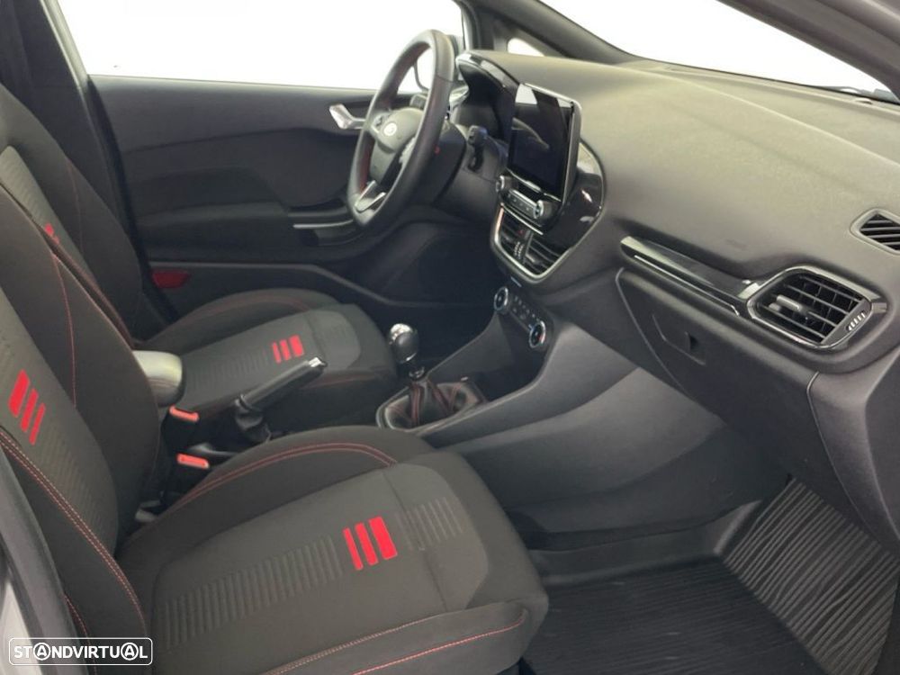 Ford Fiesta 1.0 EcoBoost MHEV ST-Line - 21