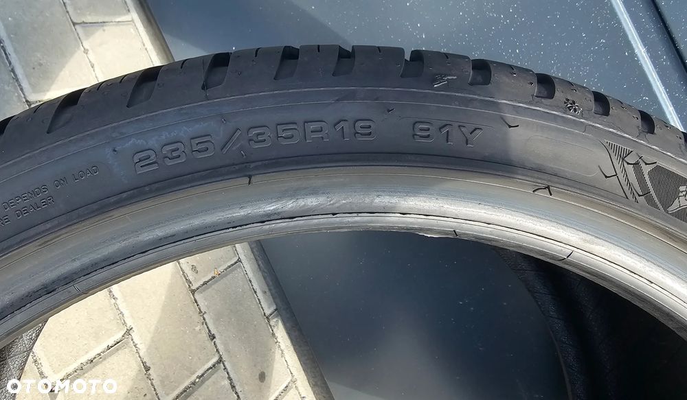 Goodyear Vector 4Seasons Gen-3 235/35R19 91 Y - 4