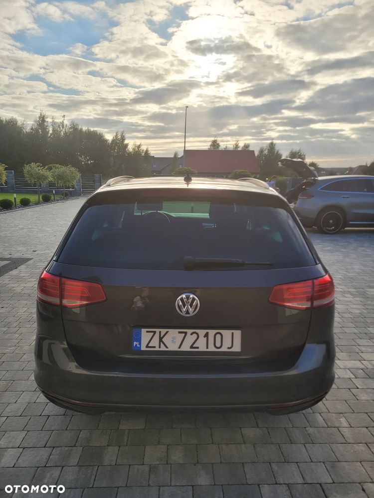 Volkswagen Passat 2.0 TDI BMT Comfortline DSG - 5