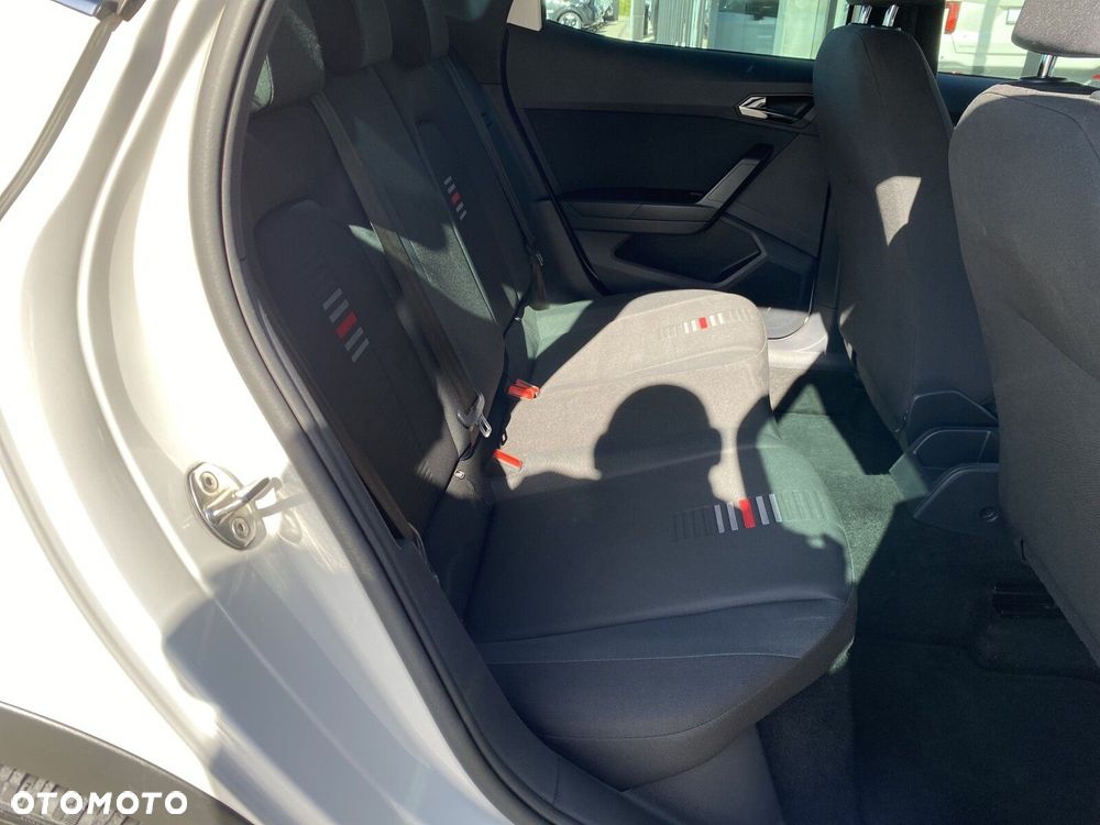 Seat Arona - 15