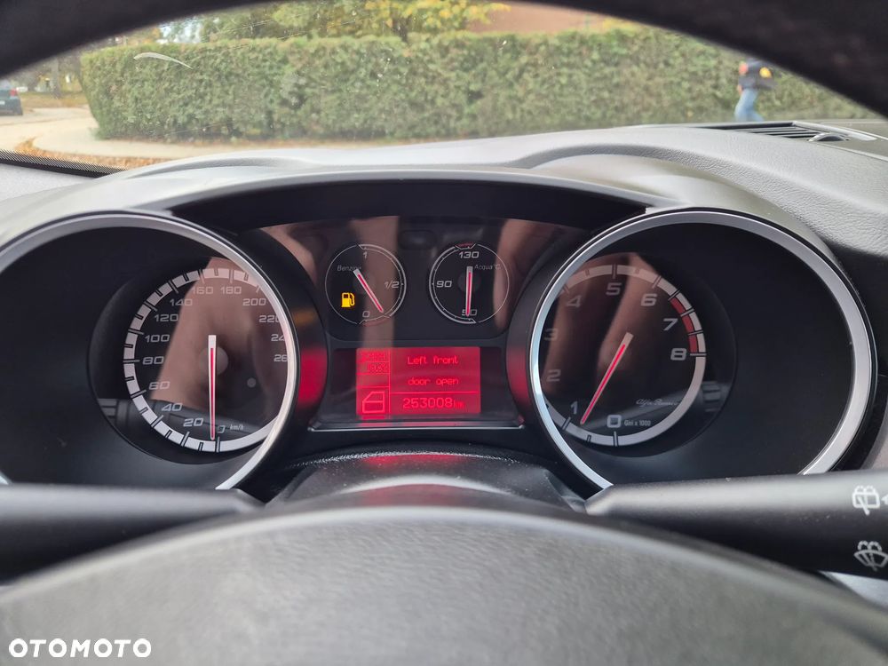 Alfa Romeo Giulietta 1.4 TB Distinctive - 7