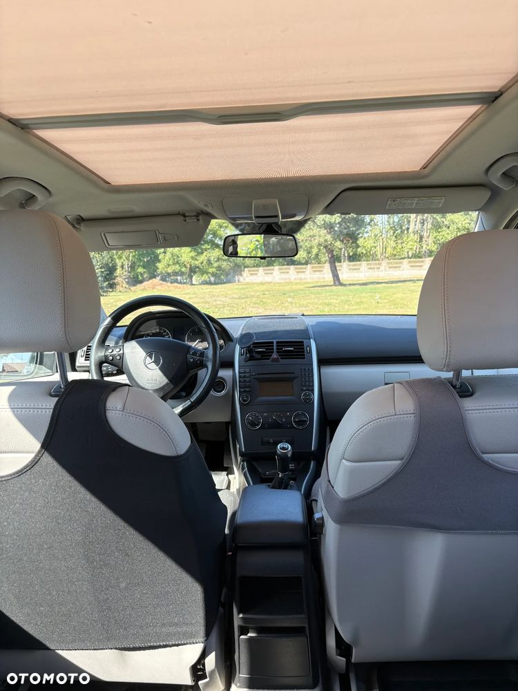 Mercedes-Benz Klasa A 150 BlueEfficiency - 2