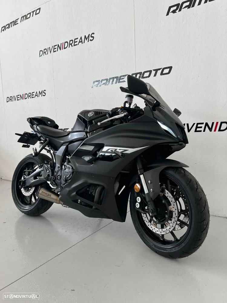 Yamaha R 7 - 5