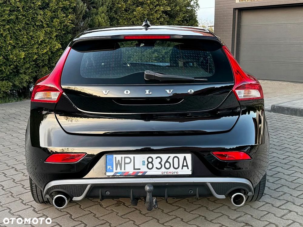 Volvo V40 D2 RDesign - 13