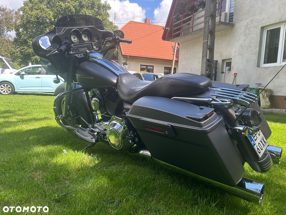 Harley-Davidson Touring Street Glide - 5