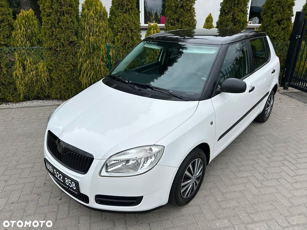 Skoda Fabia 1.2 HTP STYLE EDITION - 24
