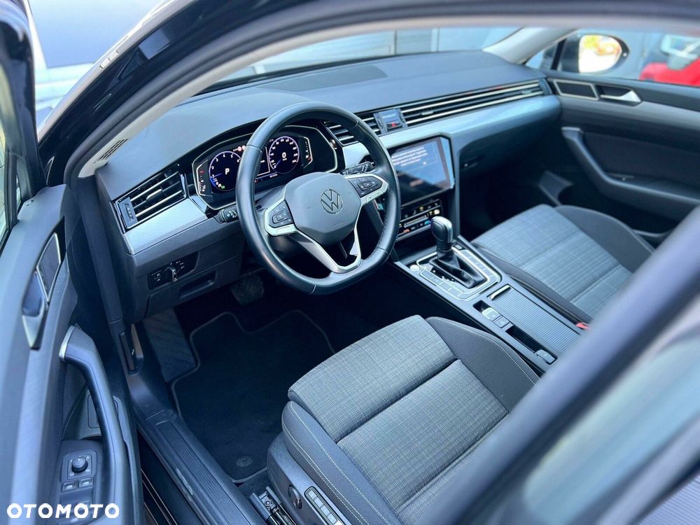 Volkswagen Passat 1.5 TSI EVO Business DSG - 9