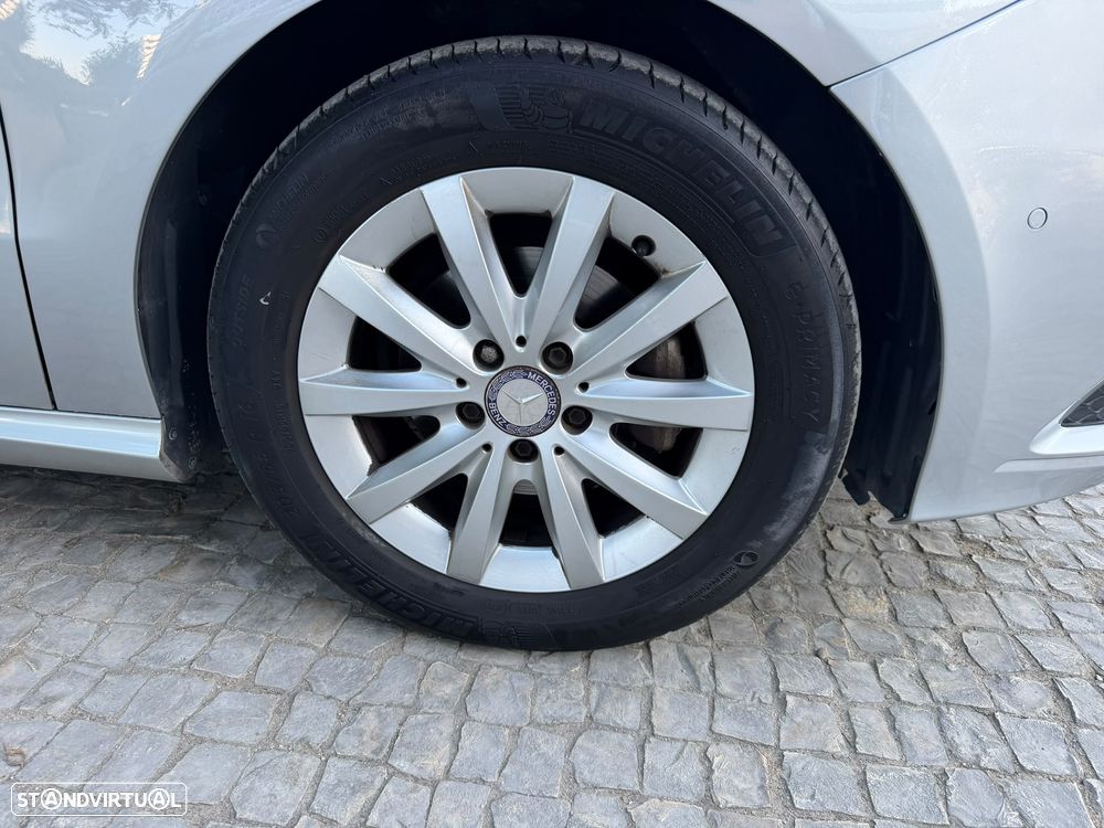 Mercedes-Benz B 180 CDI BlueEFFICIENCY - 16