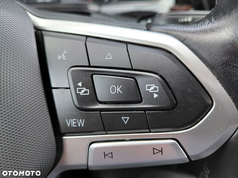 Volkswagen T-Cross 1.0 TSI Life - 32