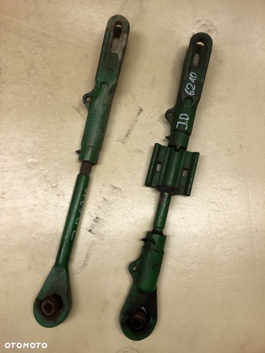 John Deere 6210 - Wieszak | Ramion Podnośnika - 1