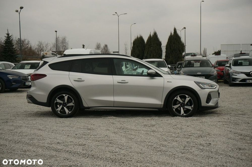 Ford Focus 2024 photo 5