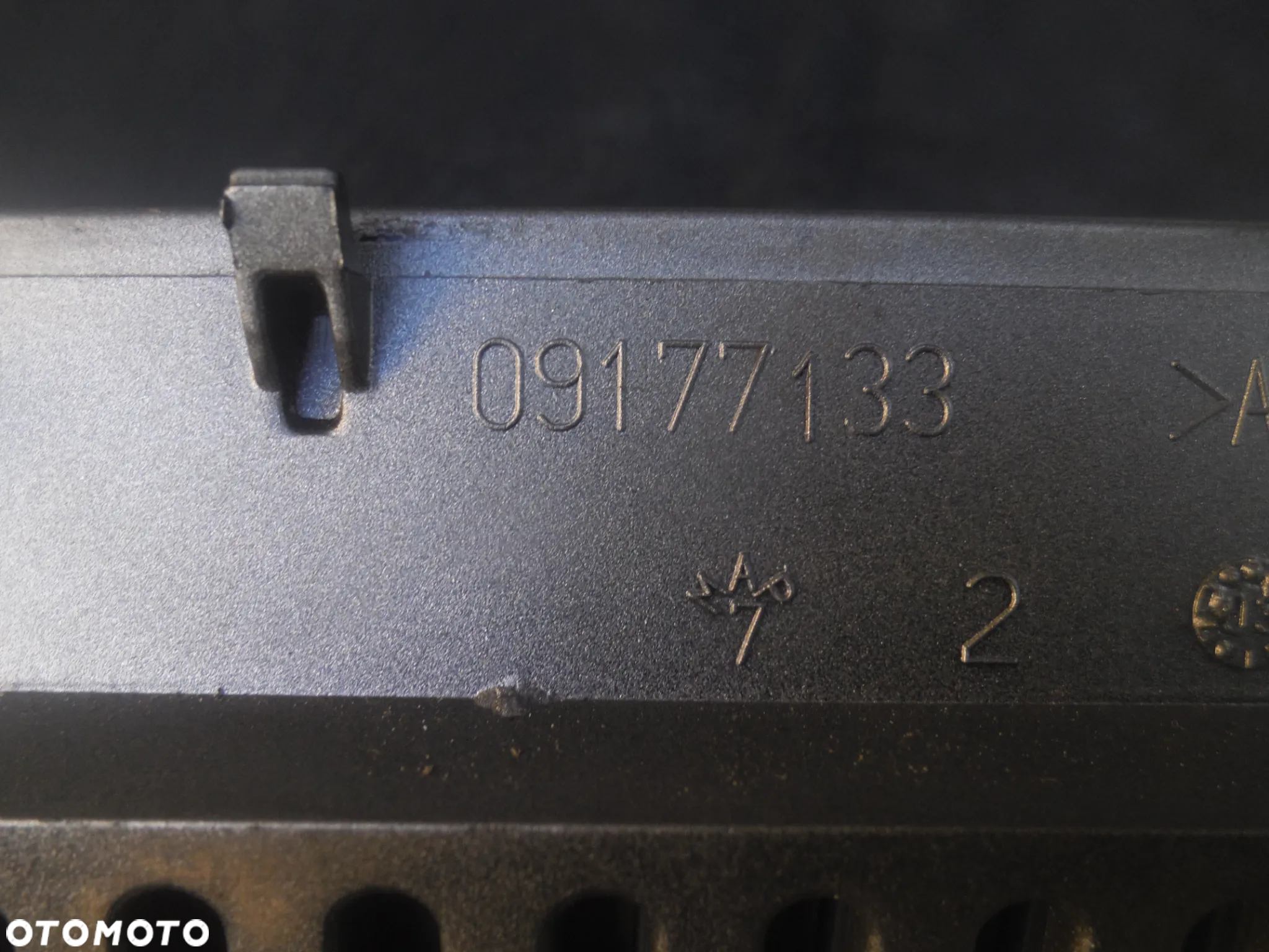 OPEL VECTRA C EKRAN WYŚWIETLACZ 13154972 POSIADAM 2 SZT - 9