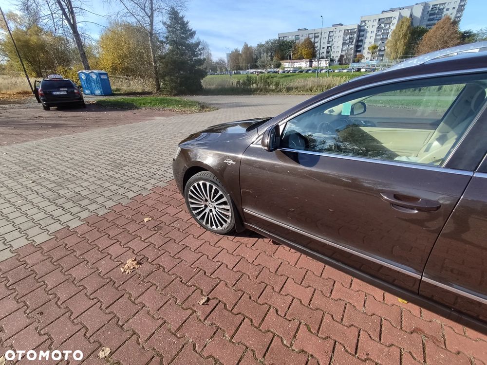 Skoda Superb 2.0 TDI 4x4 L&K DSG - 13