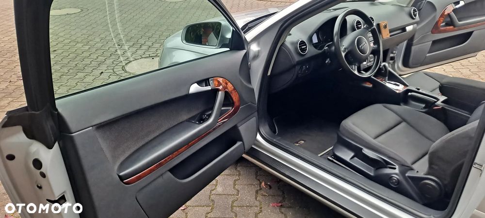 Audi A3 3-drzwiowe 2.0 FSI Ambition Tiptronic - 5