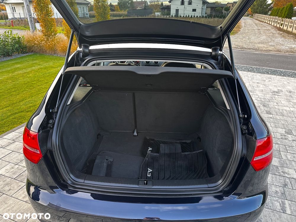 Audi A3 Sportback - 33