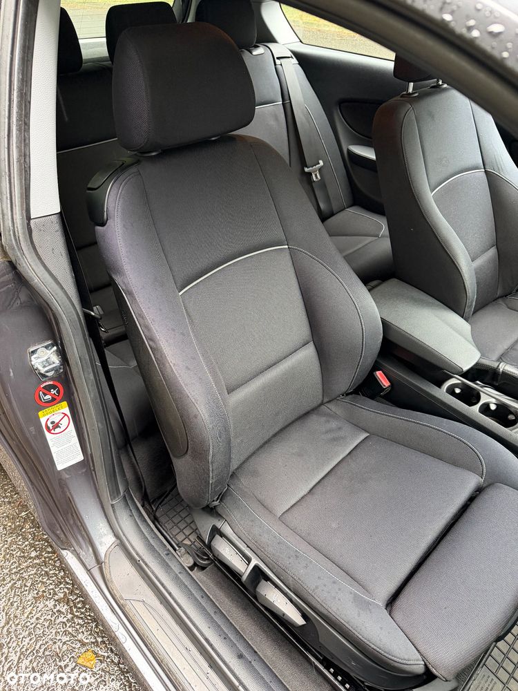 BMW Seria 1 - 13