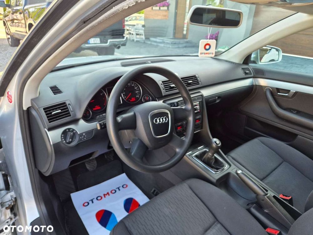 Audi A4 Avant - 14