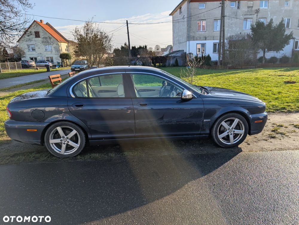 Jaguar X-Type - 6