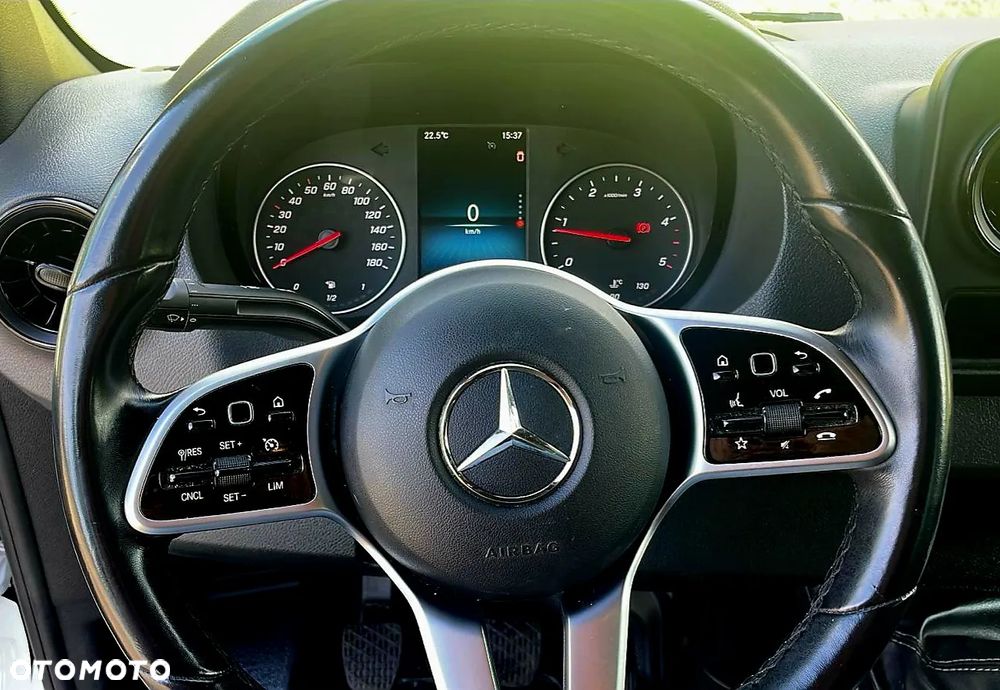 Mercedes-Benz SPRINTER - 17