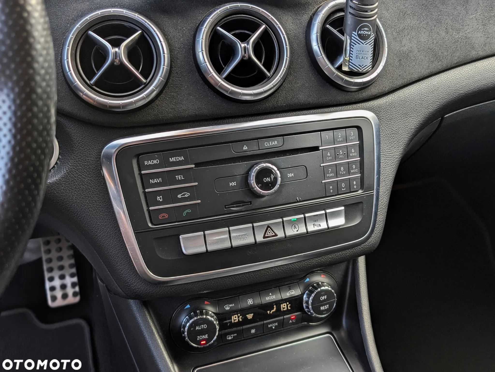 Mercedes-Benz CLA 200 (CDI) d 4Matic 7G-DCT AMG Line - 33