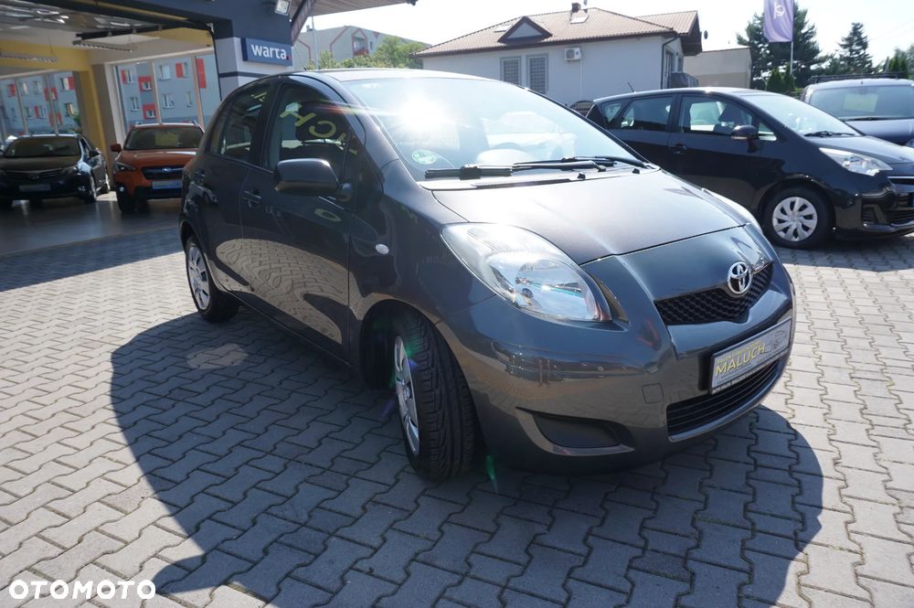Toyota Yaris 1.33 VVT-i Cool - 3