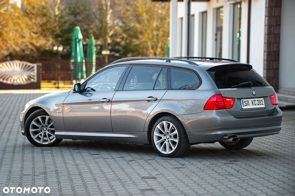 BMW Seria 3 320d - 8