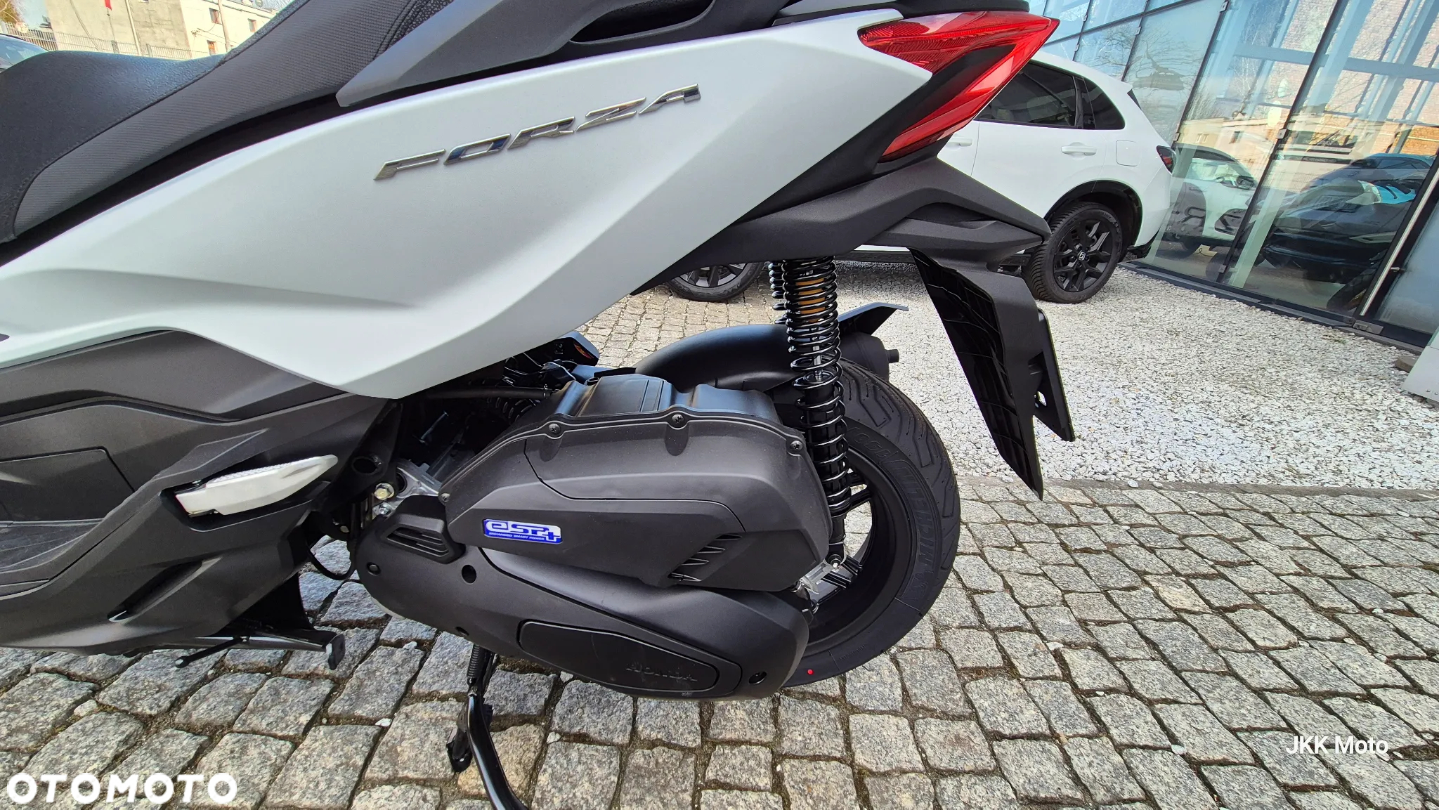 Honda NSS - 19