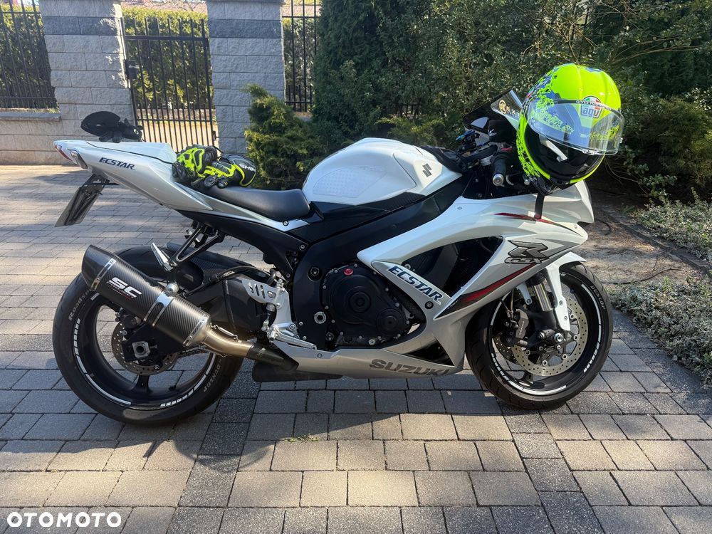 Suzuki GSX-R - 3