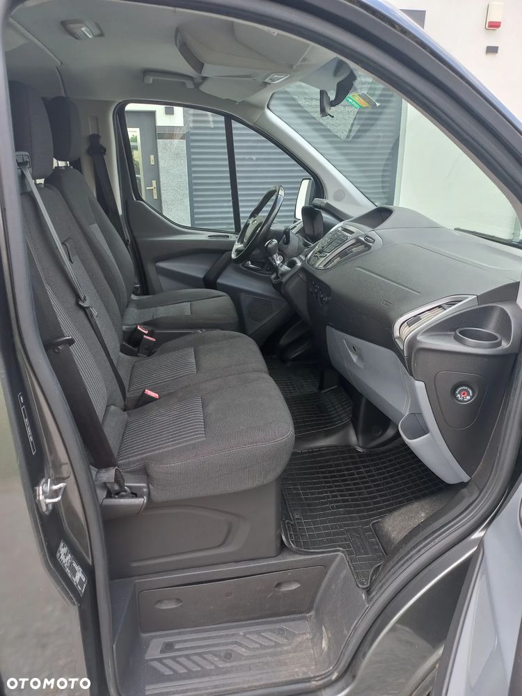 Ford Transit Custom - 17