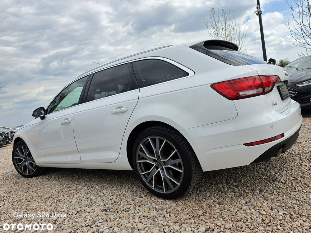 Audi A4 Avant - 13