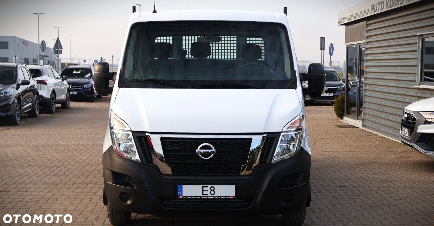 Nissan NV400 - 3