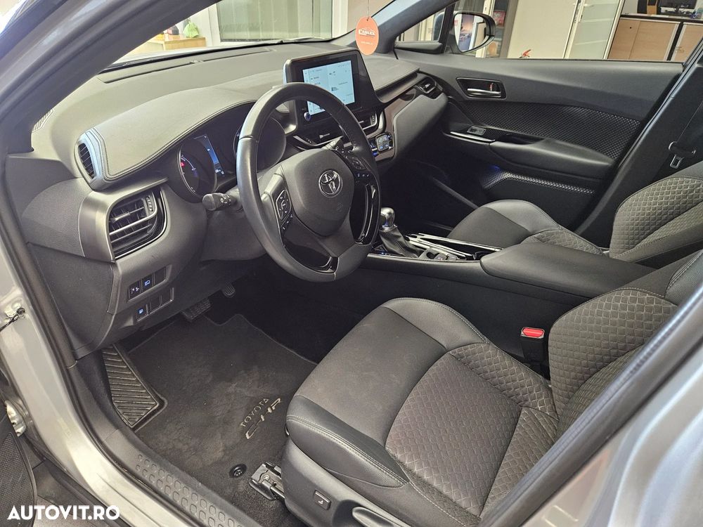 Toyota C-HR 1.8 HSD 122 CP 4x2 CVT C-ult Style bi-tone - 10