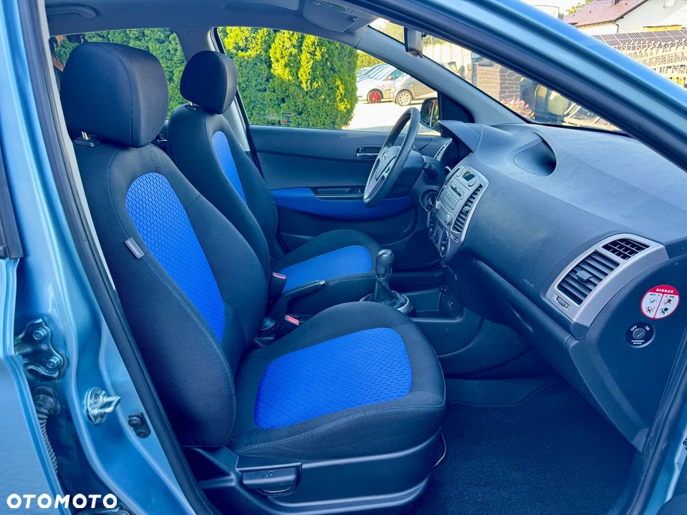 Hyundai i20 1.4 Comfort - 27
