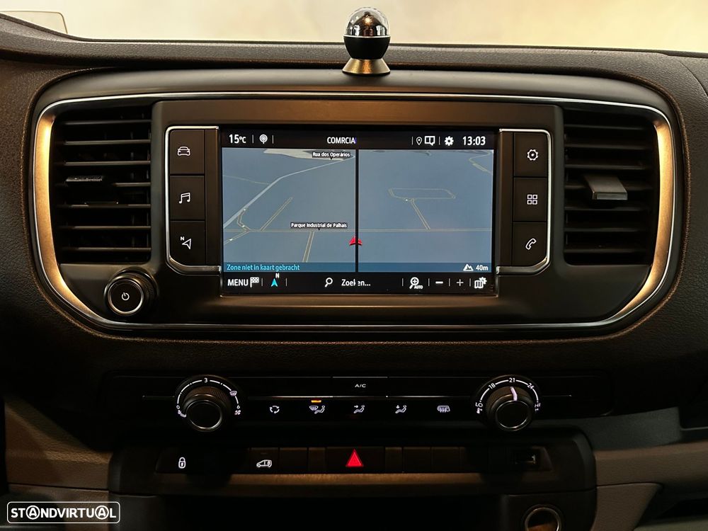 Opel Vivaro 2.0 CDTi L2H1 EAT8 - 17