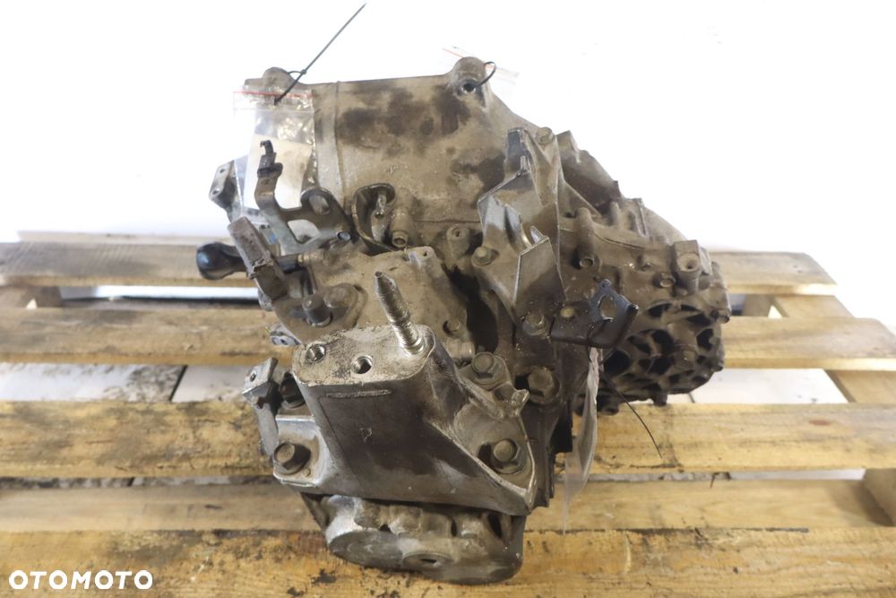 SKRZYNIA BIEGÓW 6 BIEGOWA HONDA CIVIC VIII 1.4 SPLM-4010485 - 2