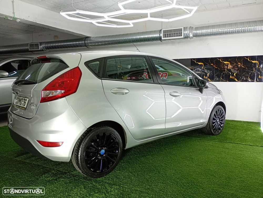 Ford Fiesta 1.4 TDCI Titanium - 28