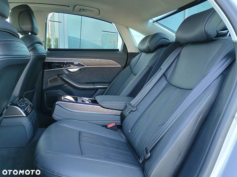 Audi A8 - 13