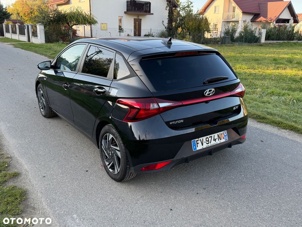 Hyundai i20 1.0 T-GDI 48V-Hybrid DCT Trend - 11