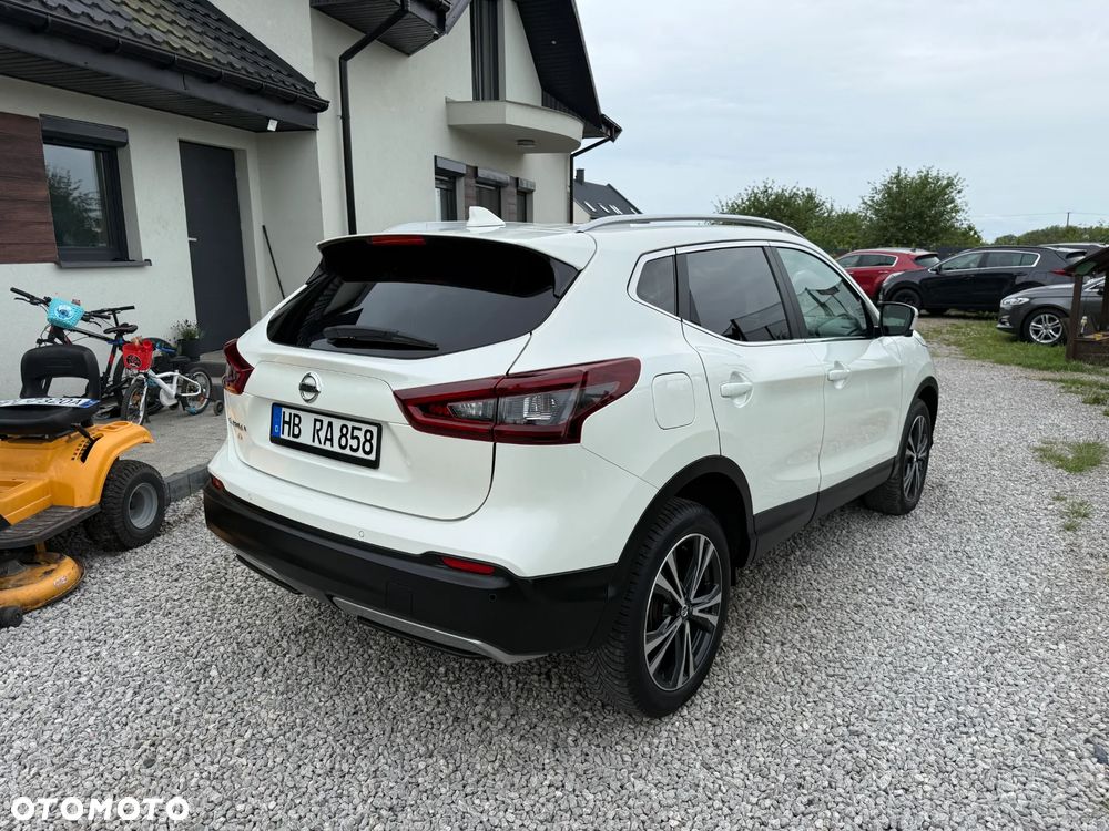 Nissan Qashqai - 15