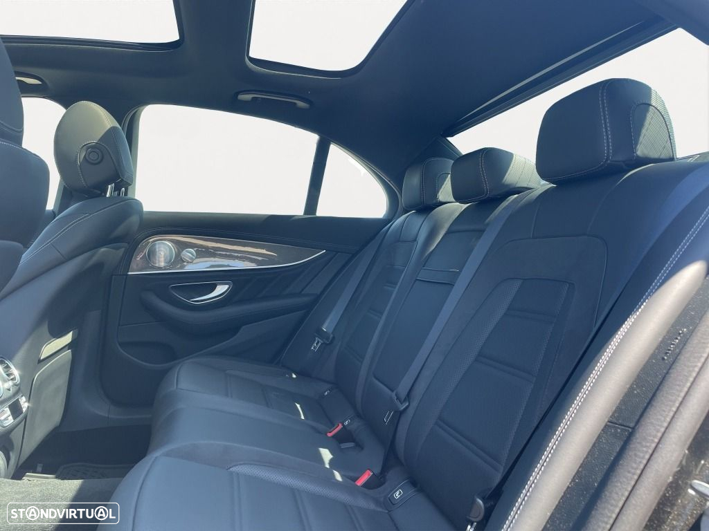 Mercedes-Benz E 53 AMG 4Matic+ - 15
