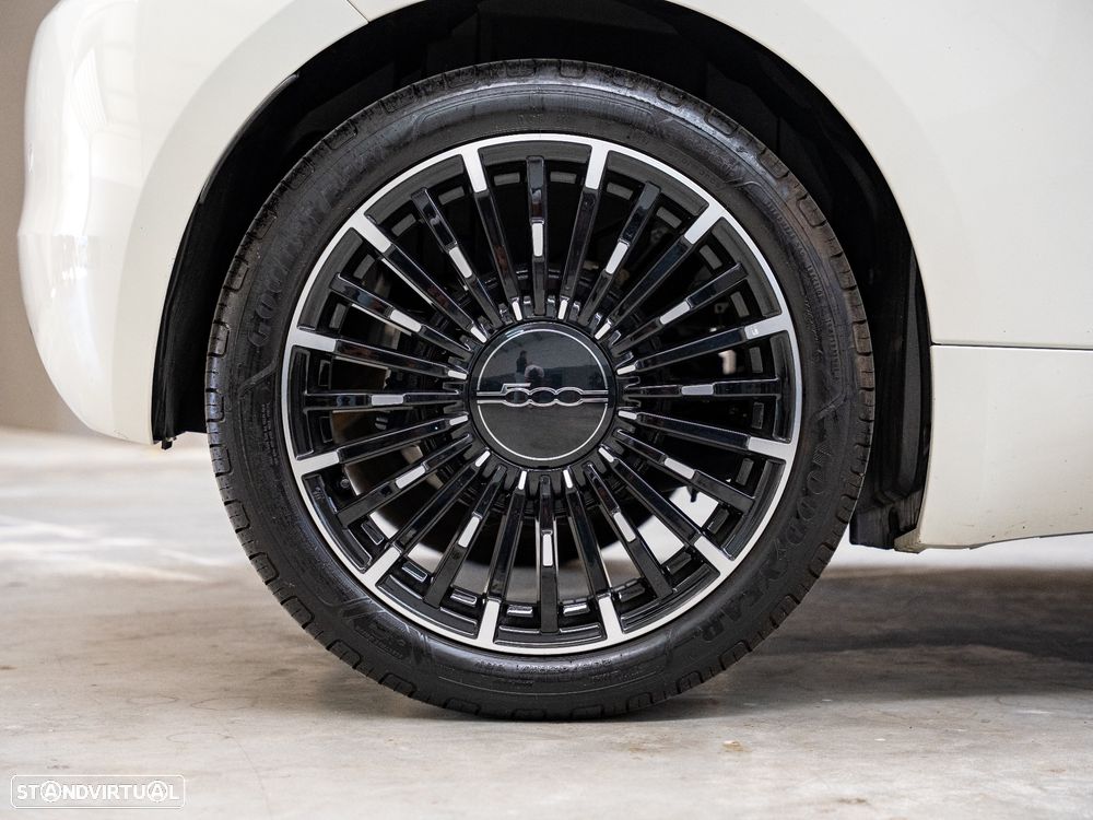 Fiat 500C 1.0 Hybrid Icon - 23
