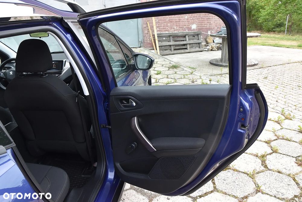 Peugeot 2008 120 VTI Active - 15