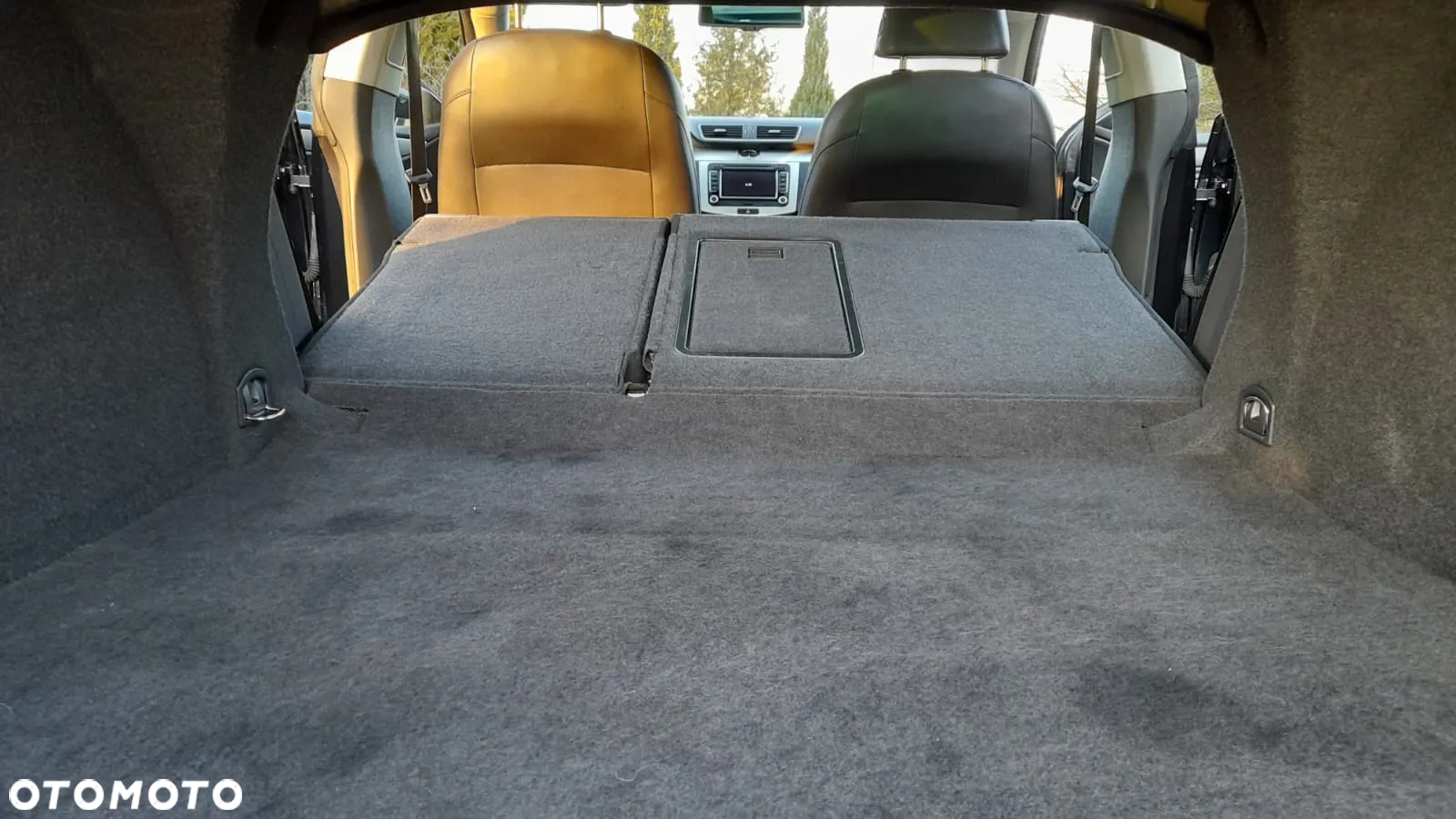 Volkswagen Passat 2.0 TSI Comfortline - 37