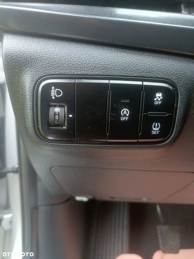 Hyundai Bayon 1.2 Select - 24